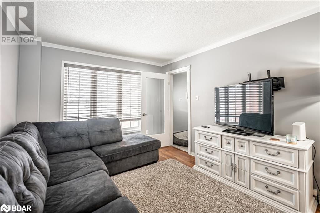 56 DRAPER CRESCENT Image 7