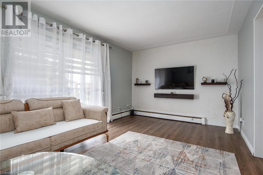 39 SECORD AVENUE Image 13