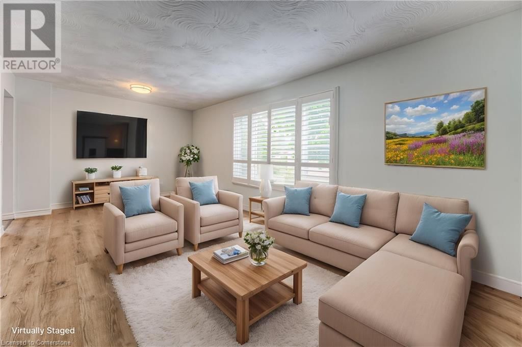 16 WINDALE CRESCENT Image 2