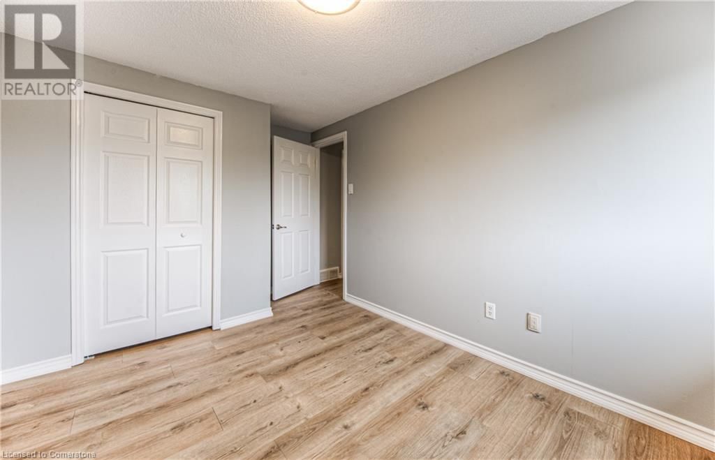 16 WINDALE CRESCENT Image 22