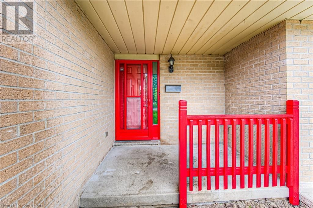 16 WINDALE CRESCENT Image 34