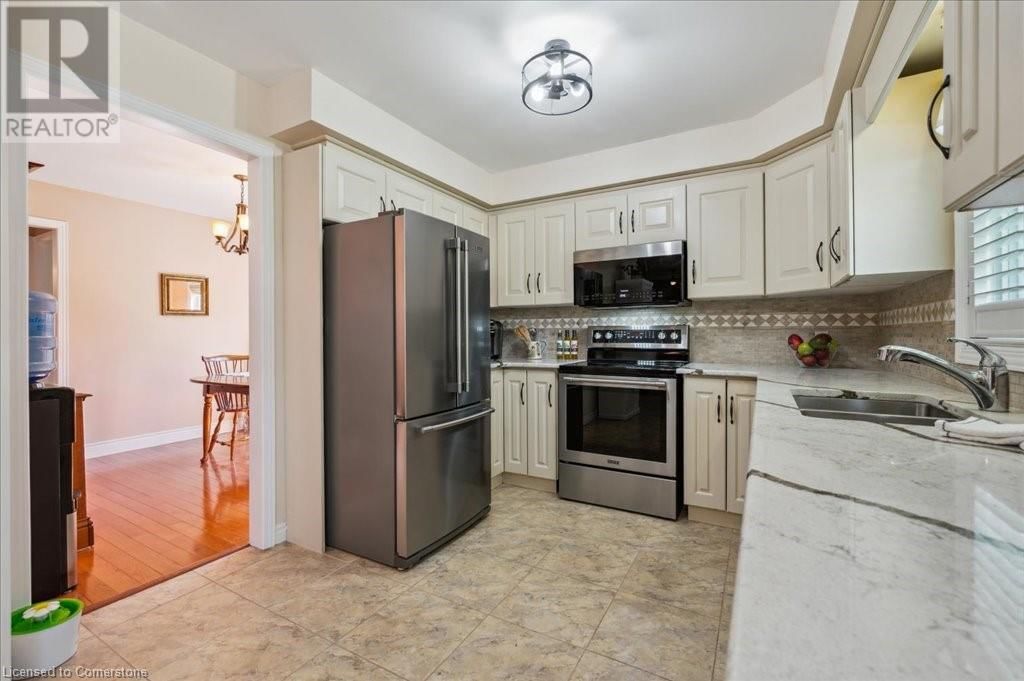 88 ROSE BRIDGE CRESCENT Image 16