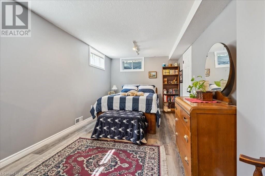 88 ROSE BRIDGE CRESCENT Image 33