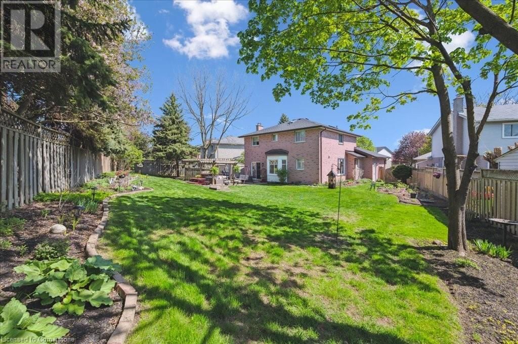 88 ROSE BRIDGE CRESCENT Image 42