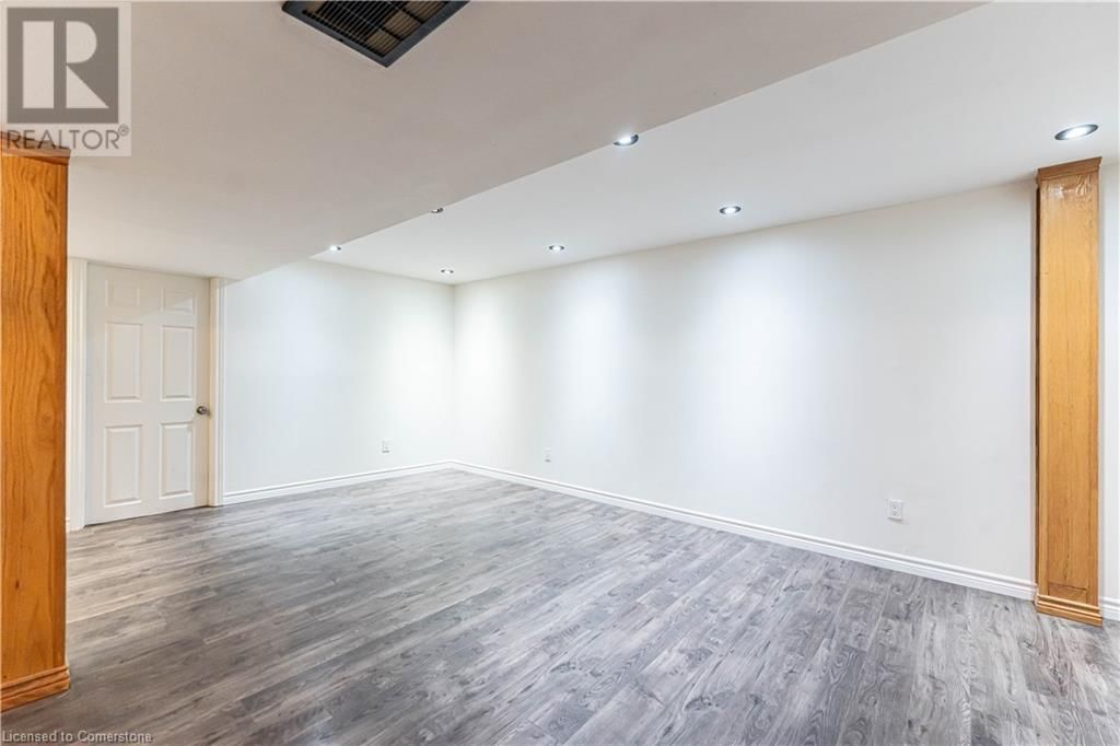 67 BRIDGEPORT CRESCENT Image 31