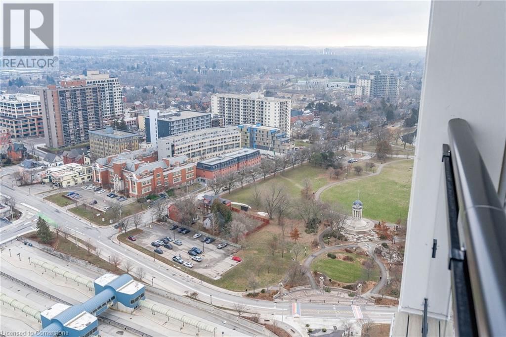2904 - 60 CHARLES STREET WEST Image 40