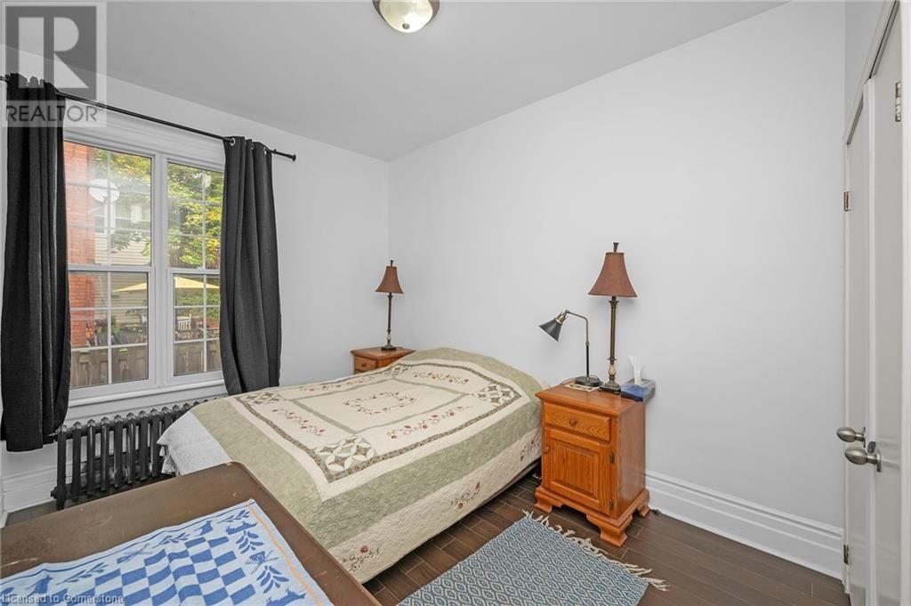 117 FAIRLEIGH AVENUE SOUTH Image 10