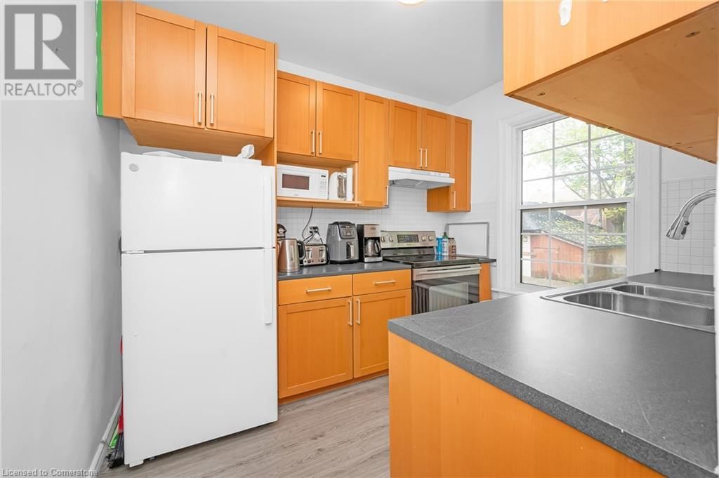 117 FAIRLEIGH AVENUE SOUTH Image 13