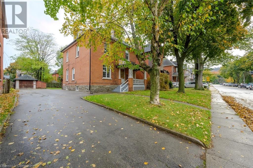 117 FAIRLEIGH AVENUE SOUTH Image 2