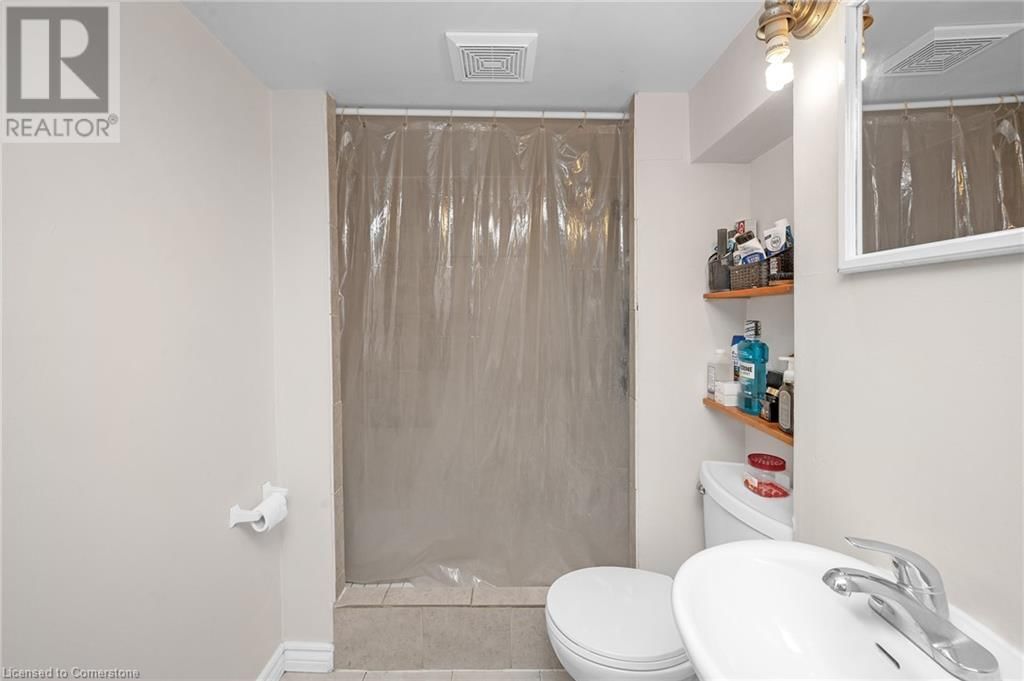 117 FAIRLEIGH AVENUE SOUTH Image 37