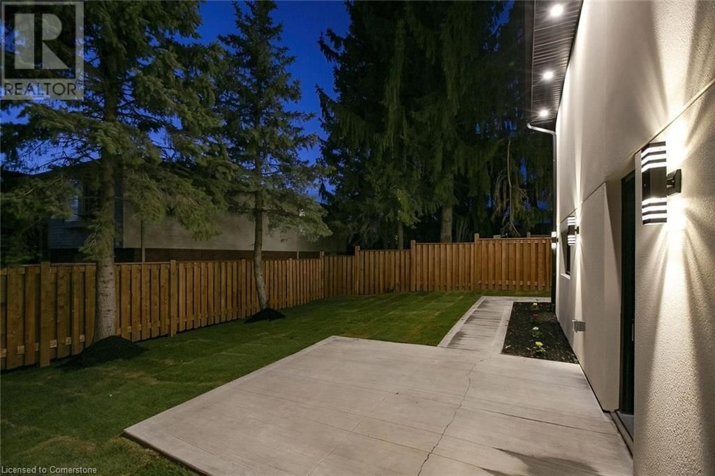 633 GREEN MEADOW CRESCENT Image 10