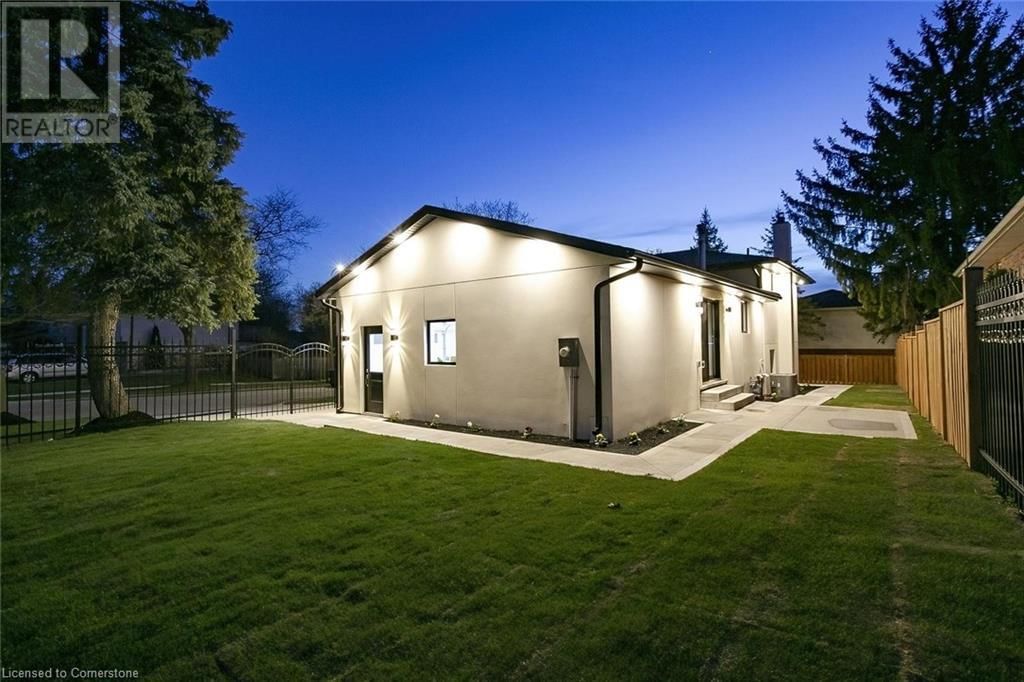 633 GREEN MEADOW CRESCENT Image 6