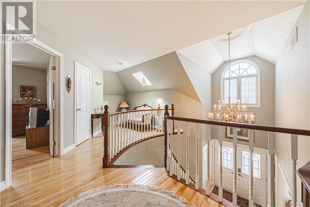 65 MOUNT PLEASANT DRIVE Image 22
