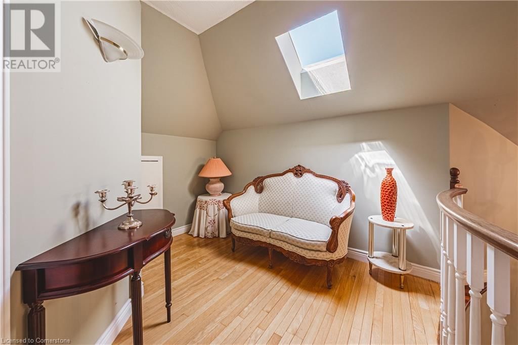 65 MOUNT PLEASANT DRIVE Image 26
