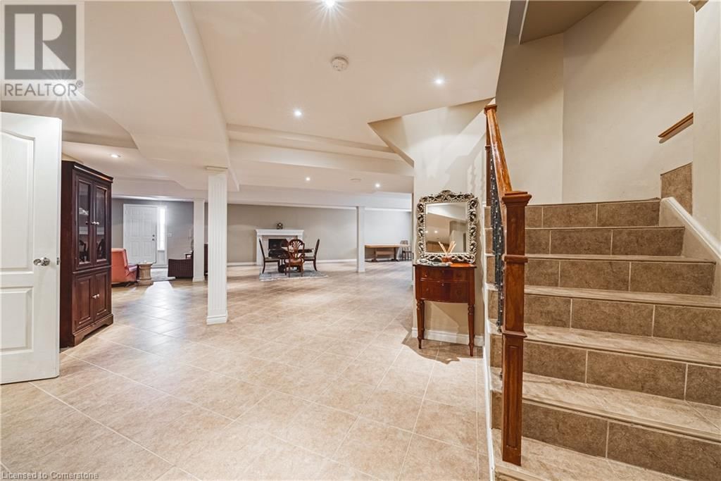 65 MOUNT PLEASANT DRIVE Image 27
