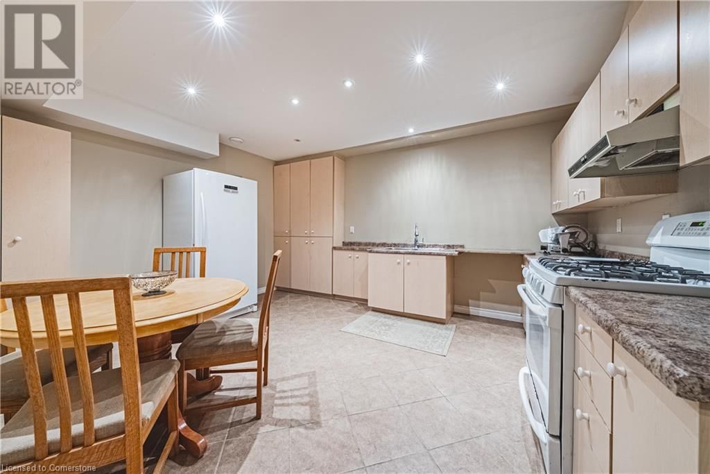 65 MOUNT PLEASANT DRIVE Image 29