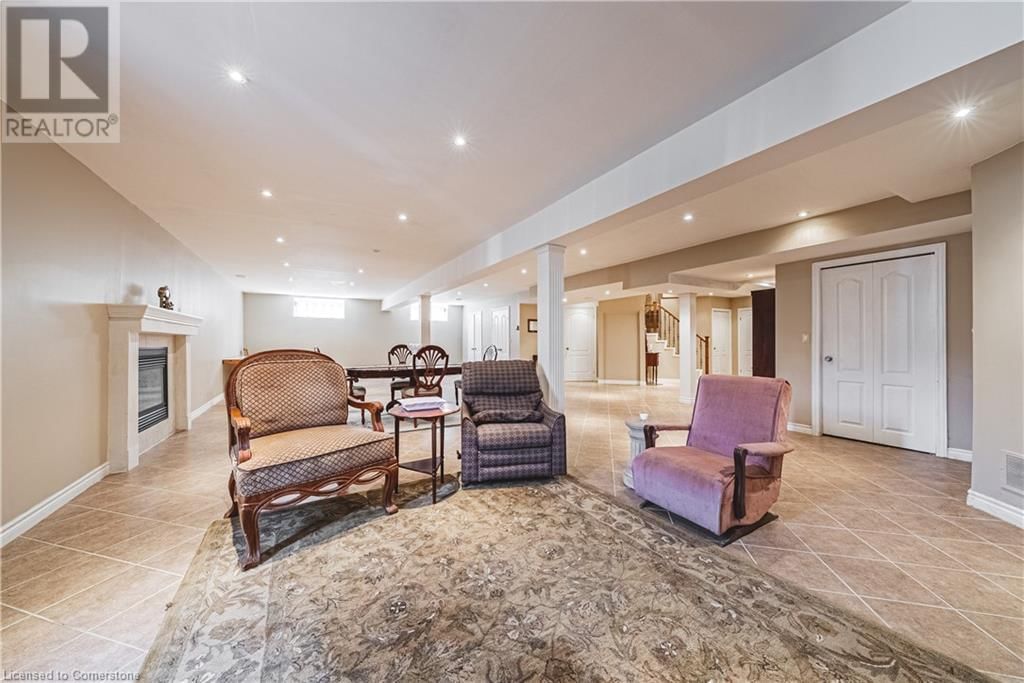65 MOUNT PLEASANT DRIVE Image 34
