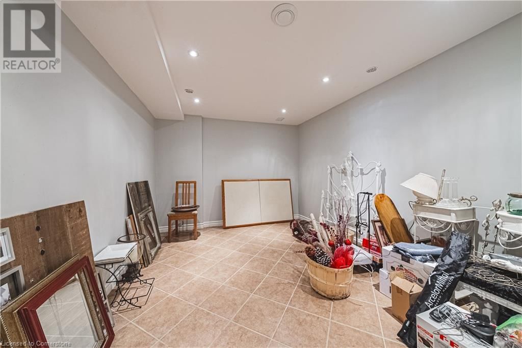 65 MOUNT PLEASANT DRIVE Image 35