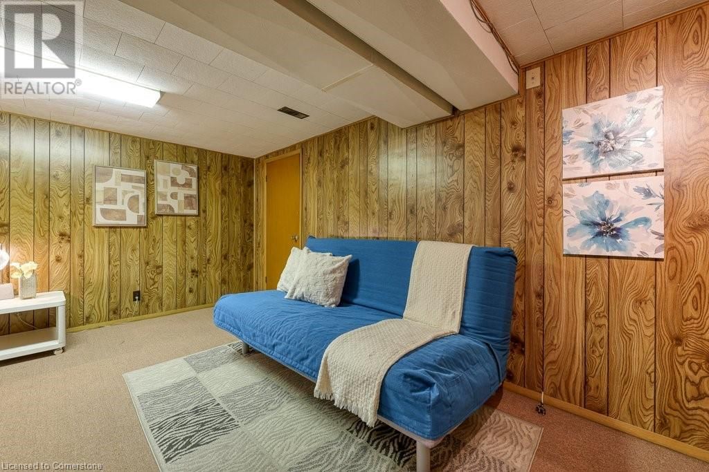 1014 NESBITT CRESCENT Image 16
