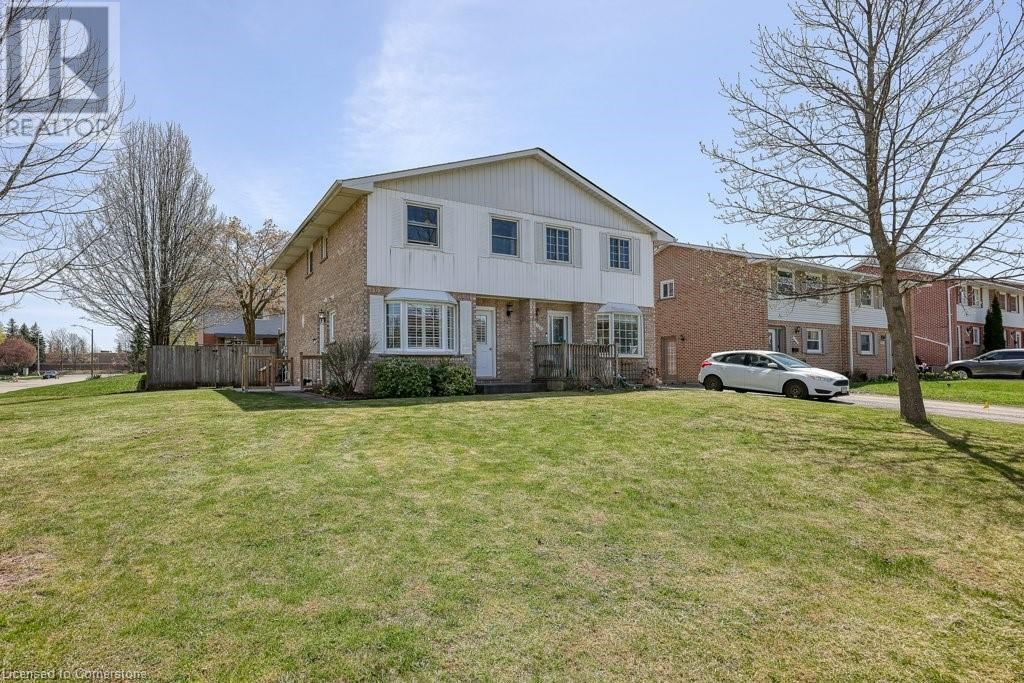 1014 NESBITT CRESCENT Image 2