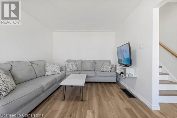 879 UPPER SHERMAN AVENUE Image 25