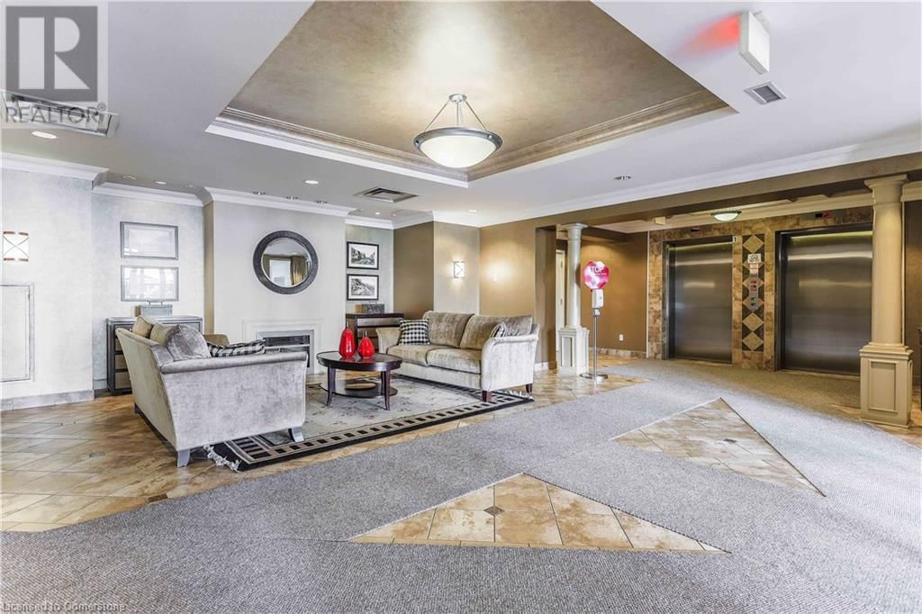 207 - 4000 CREEKSIDE DRIVE Image 11