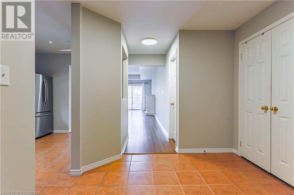207 - 4000 CREEKSIDE DRIVE Image 16