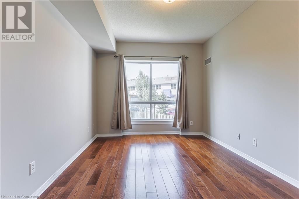 207 - 4000 CREEKSIDE DRIVE Image 29
