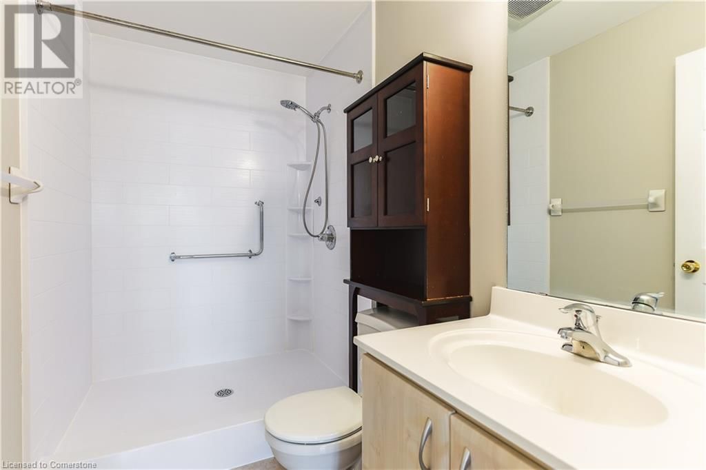 207 - 4000 CREEKSIDE DRIVE Image 34