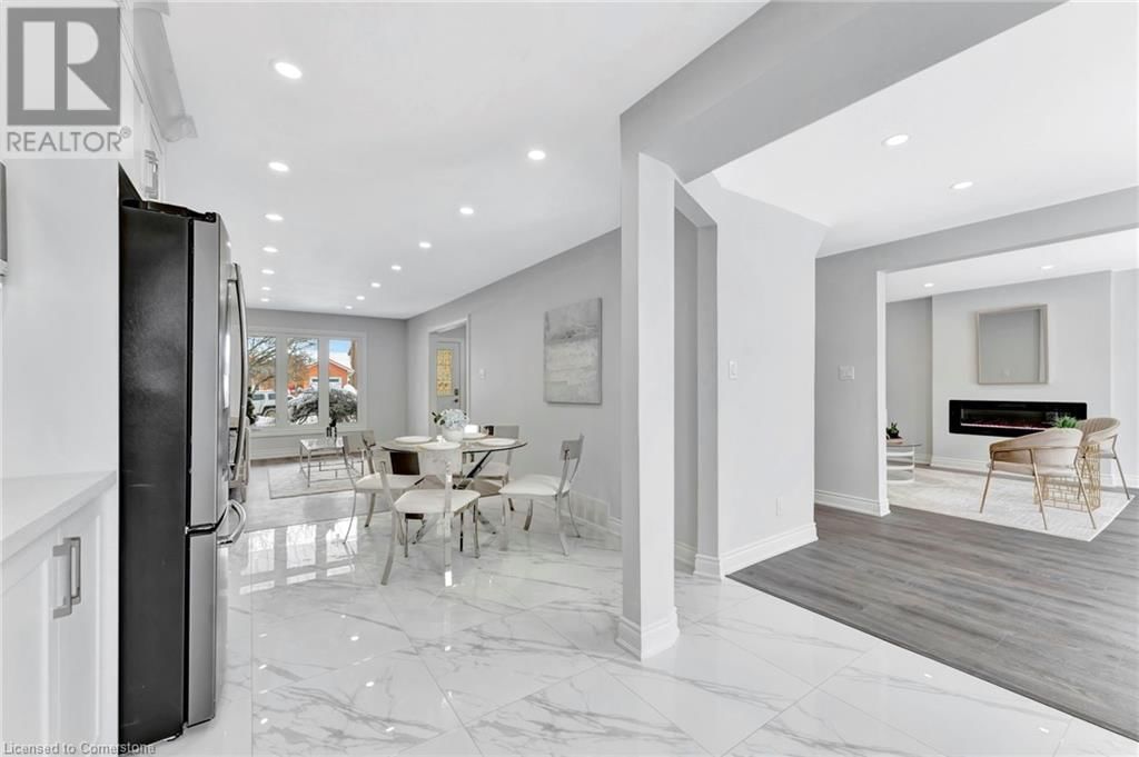 449 ACADIA DRIVE Image 11