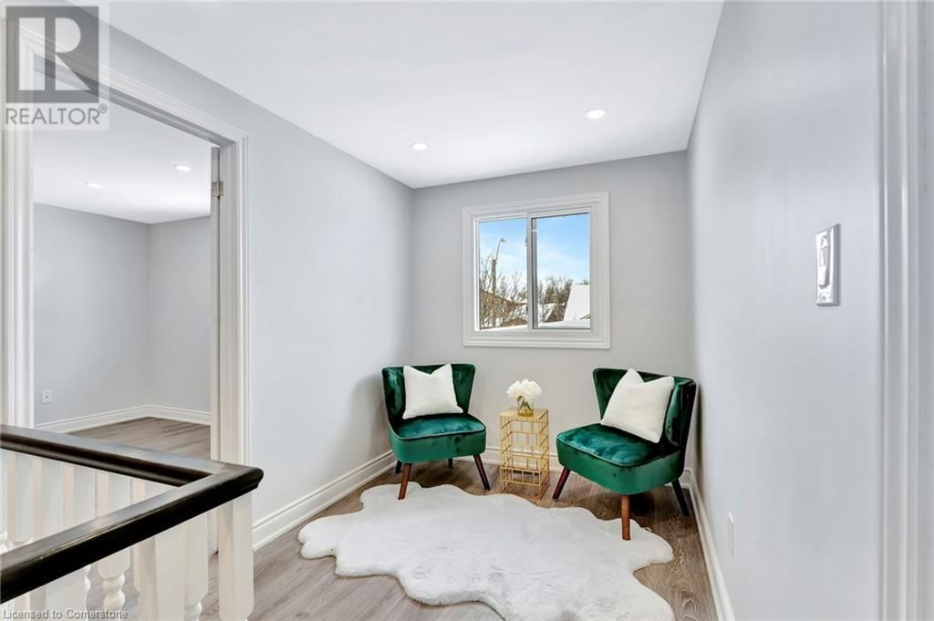 449 ACADIA DRIVE Image 22
