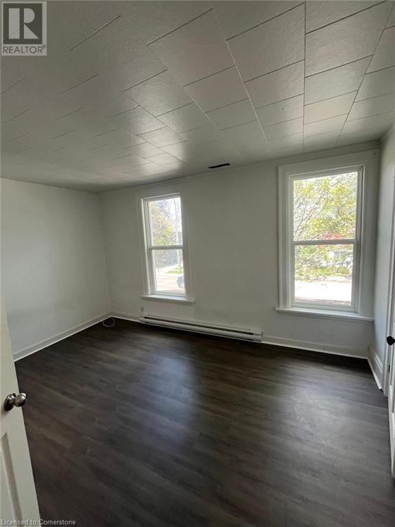 2 - 592 PEEL STREET Image 6