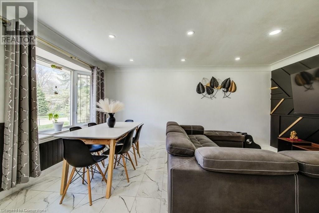 201 GLEN ROAD Image 3
