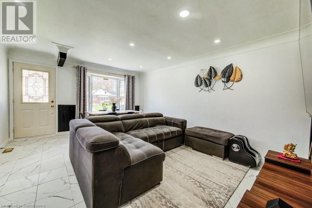 201 GLEN ROAD Image 5