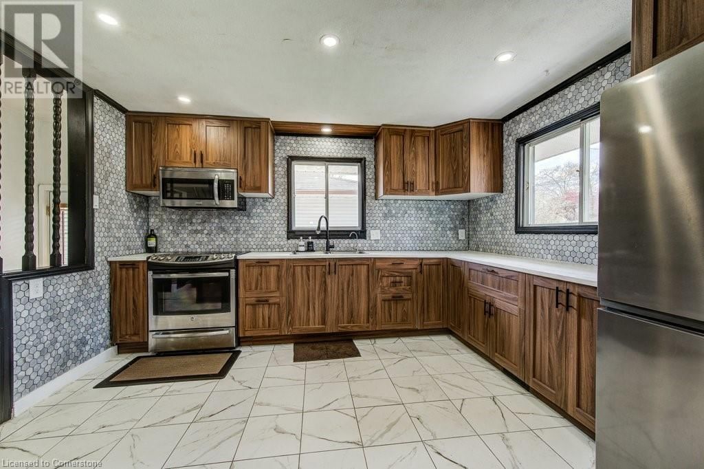 201 GLEN ROAD Image 6