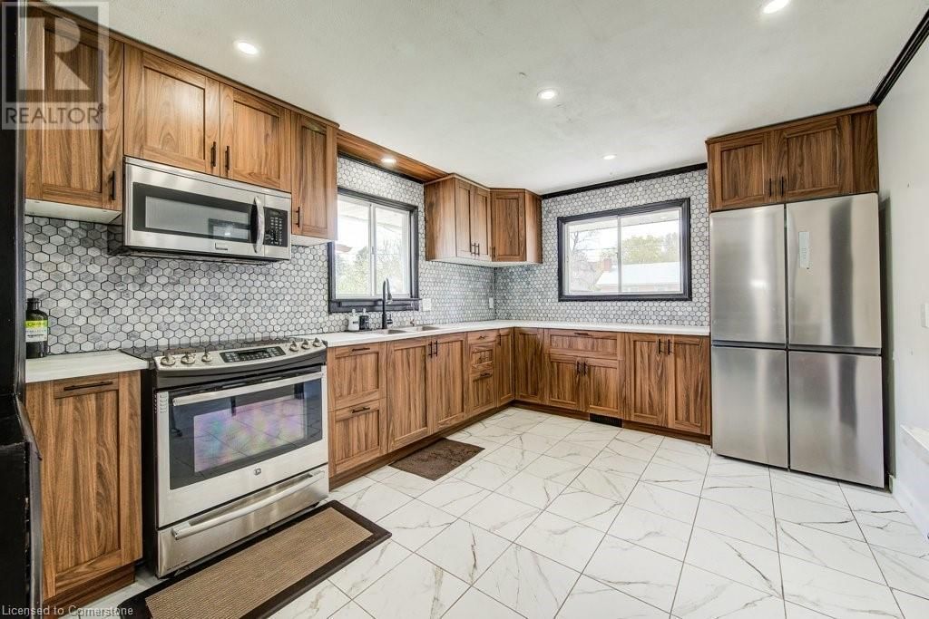 201 GLEN ROAD Image 7
