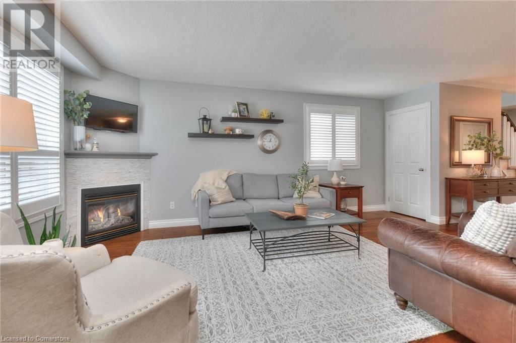 70 KINGFISHER DRIVE Image 14