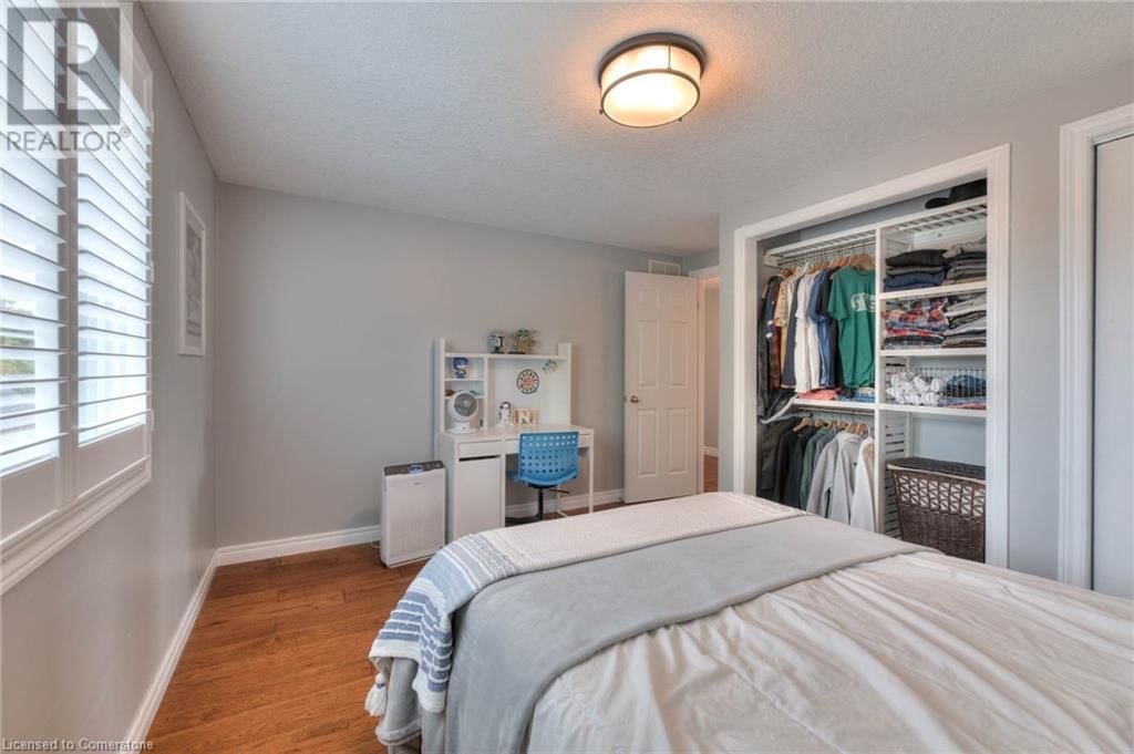 70 KINGFISHER DRIVE Image 25