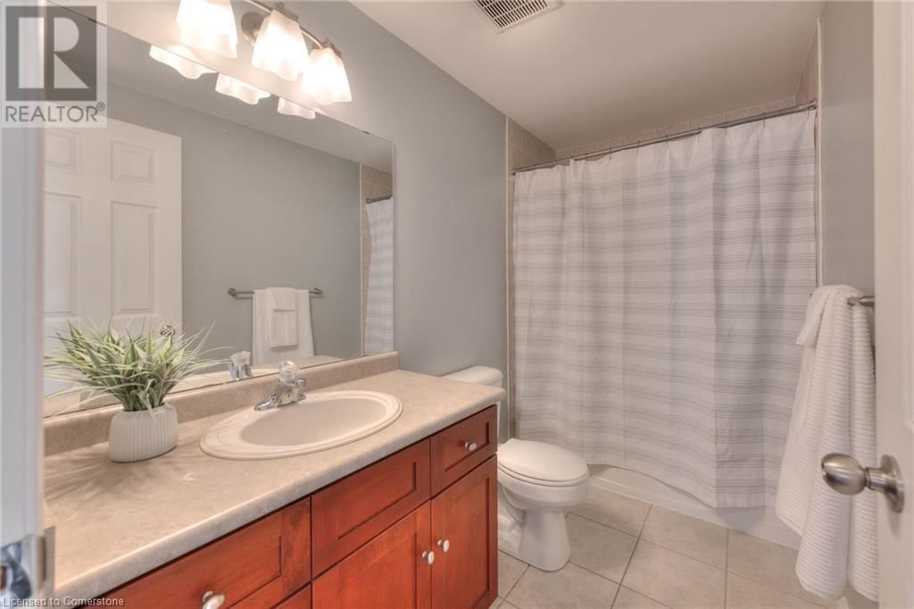 70 KINGFISHER DRIVE Image 26