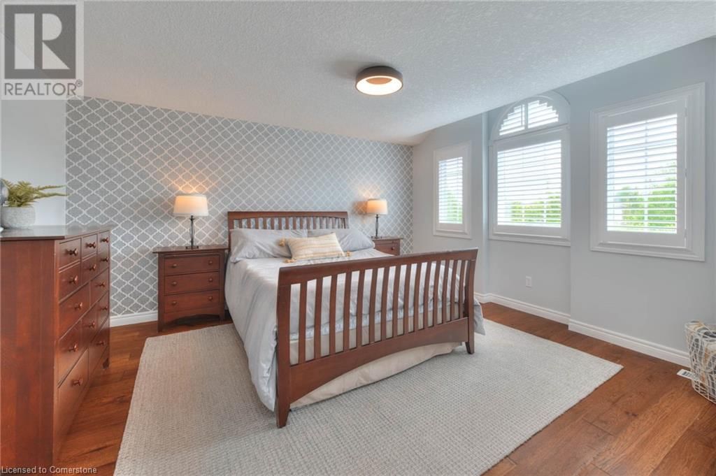 70 KINGFISHER DRIVE Image 27