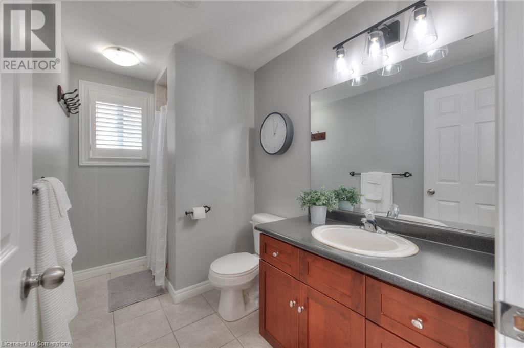 70 KINGFISHER DRIVE Image 29