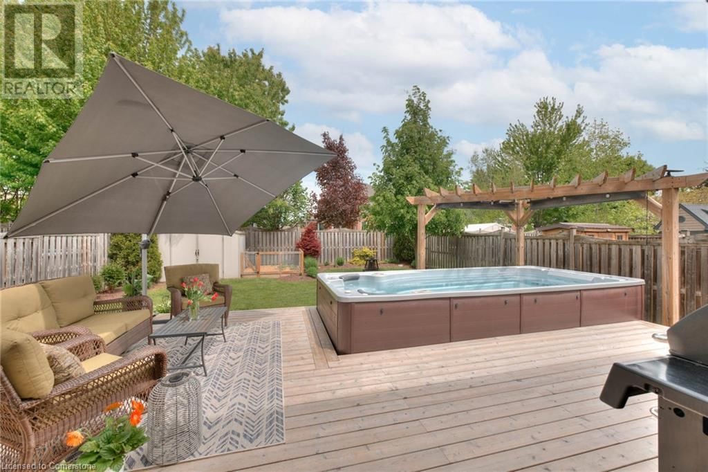 70 KINGFISHER DRIVE Image 42