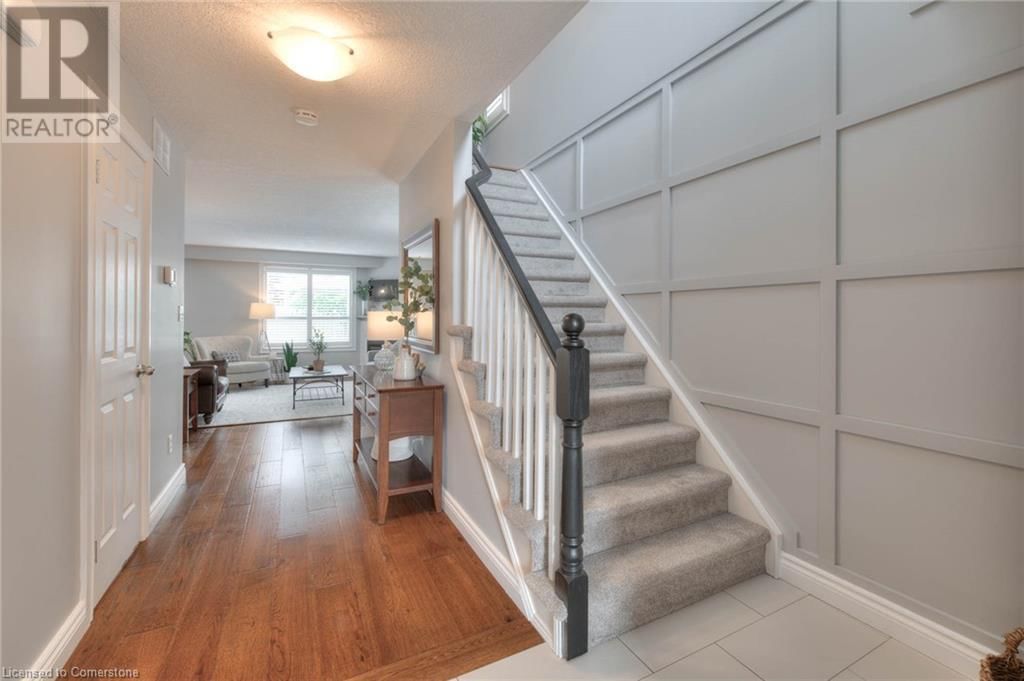 70 KINGFISHER DRIVE Image 8