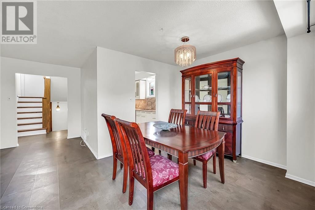183 GARDEN CRESCENT Image 11