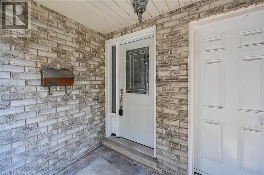 183 GARDEN CRESCENT Image 3