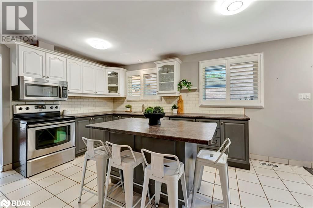 717 COULSON AVENUE Image 13
