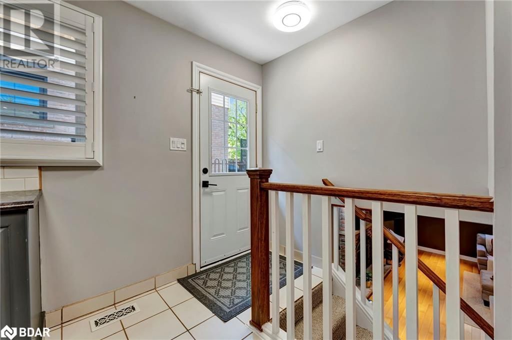 717 COULSON AVENUE Image 23