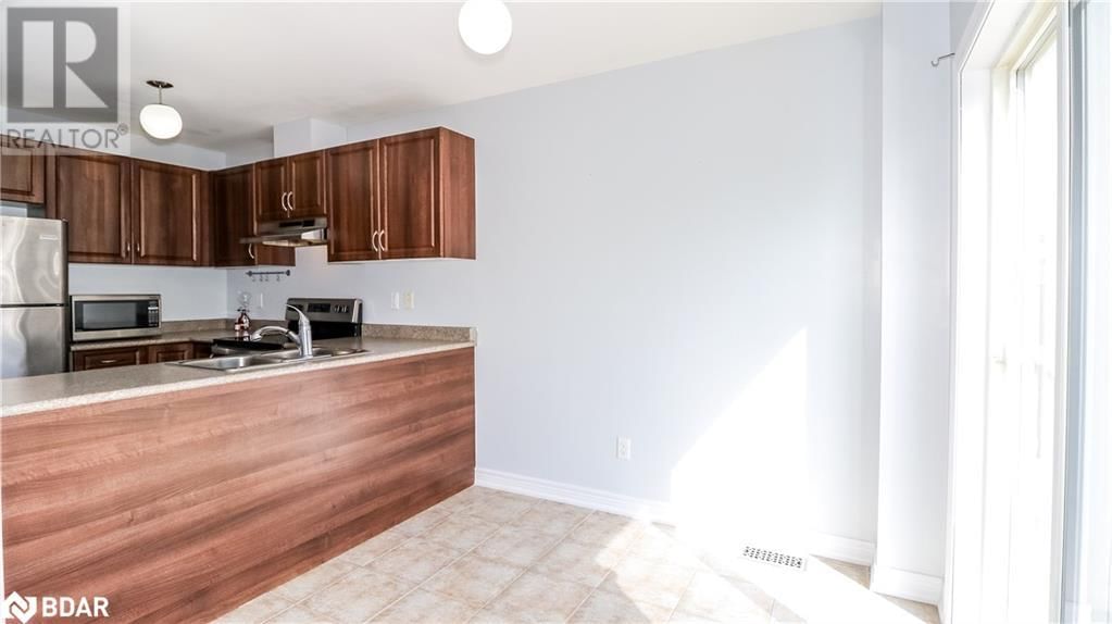 161 GREENWOOD DRIVE Image 14