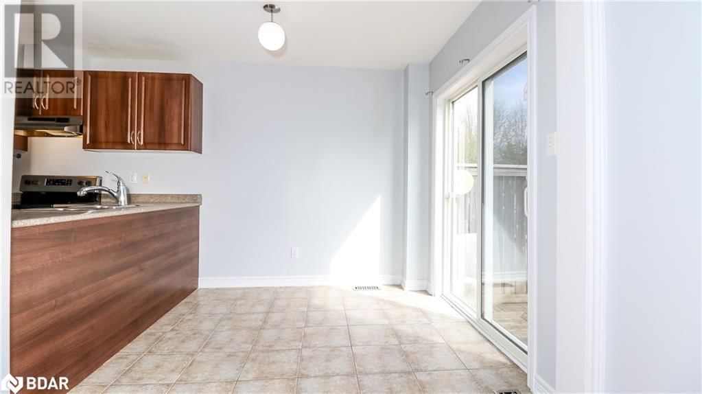 161 GREENWOOD DRIVE Image 18