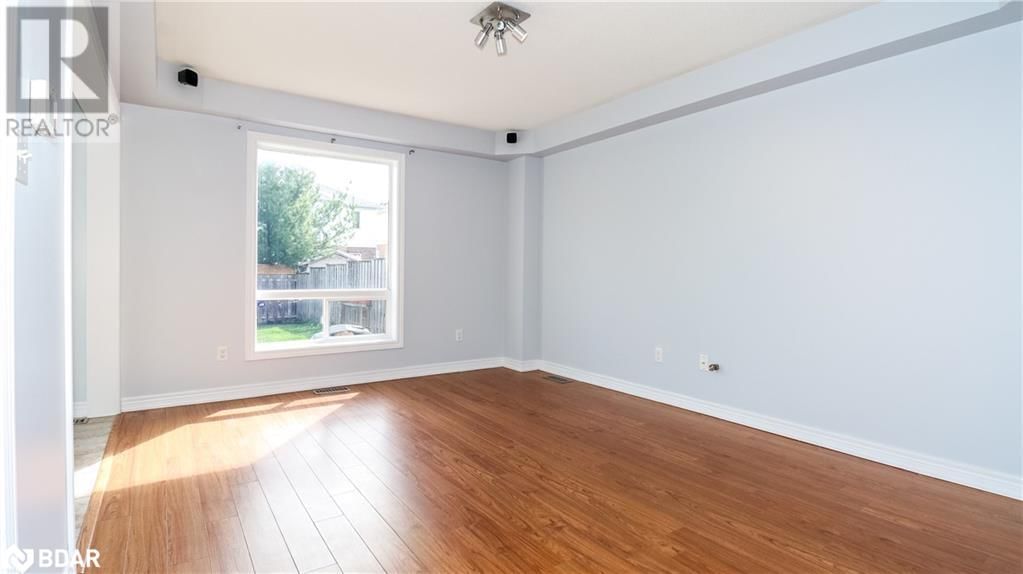161 GREENWOOD DRIVE Image 9